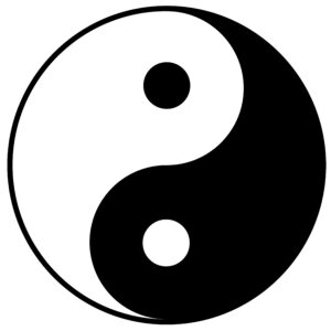 Klassisches Symbol für Yin und Yang. Yang als weiße, reflektierende, aufstrebende, größer werdende Fläche und Yin als schwarze, aufnehmende, nach unten gewandte, kleiner werdende Fläche, mit jeweils dem Gegenpol in der größten Stelle.